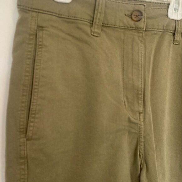 NWT Olive Green Chinos Khaki Straight Leg Pants Women's Size US 8‎ - Picture 2 of 14
